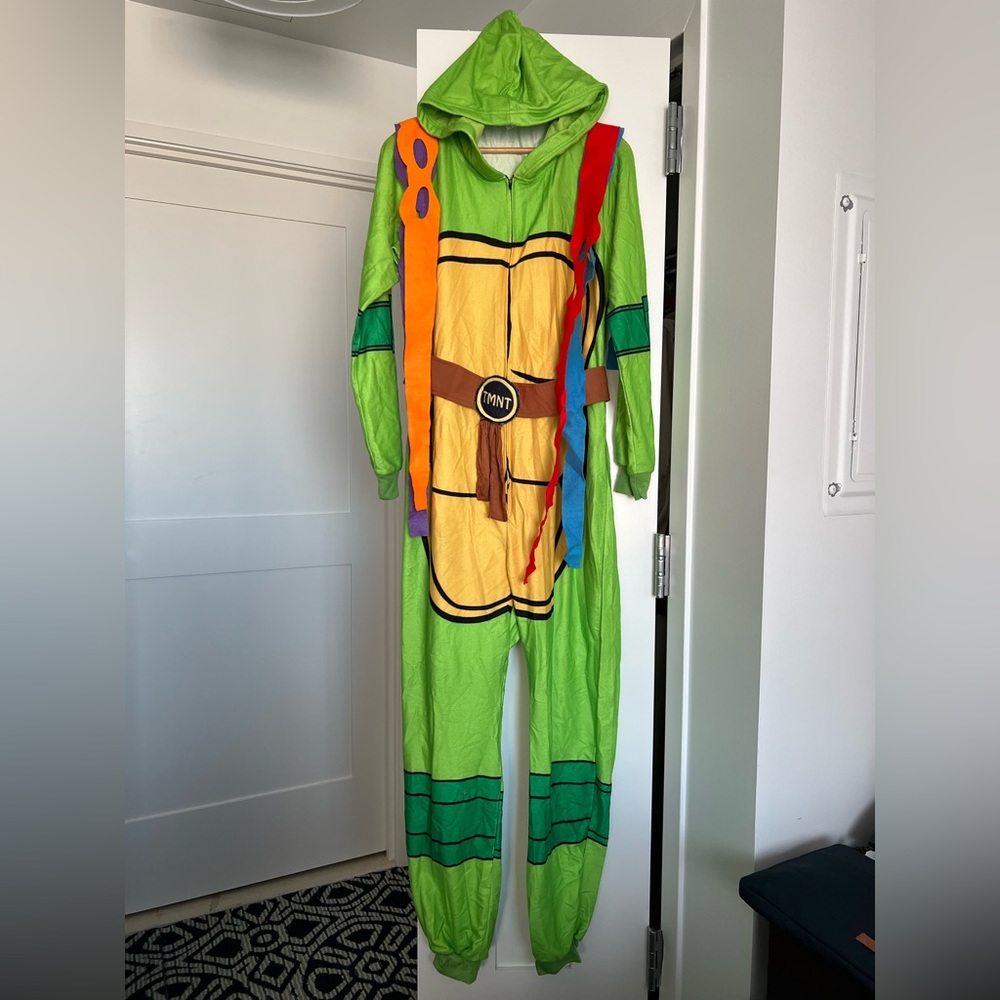 Adult onesie ninja turtles, size small / medium